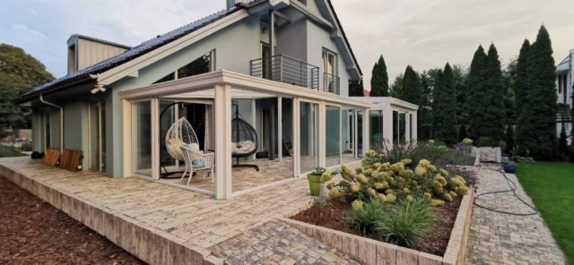 1378e01a-a6dc-43e1-9737-978b2f2361f8